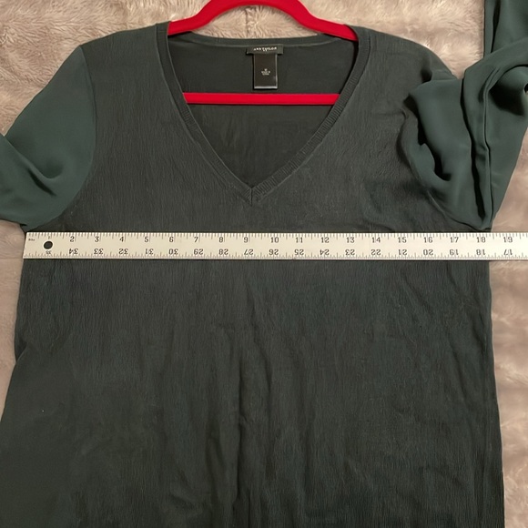 Ann Taylor V Neck Sweater with Sheer Sleeves Size M - Picture 8 of 8